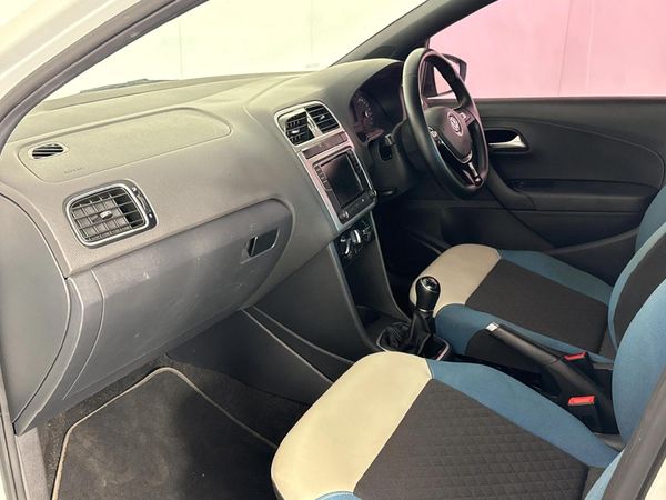 2021-Volkswagen-Polo-Vivo-14-Mswenko-5-dr image:7