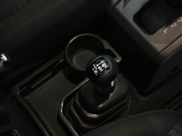 2025-Suzuki-Jimny-15-GLX-Auto image:23