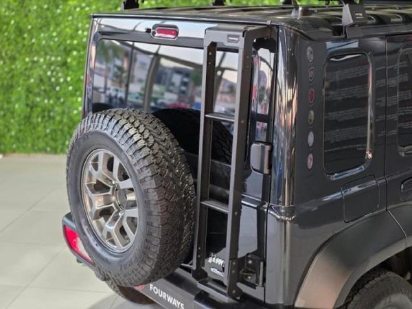 2025-Suzuki-Jimny-15-GLX-Auto image:5