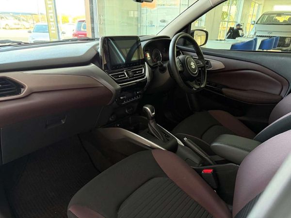 2026-Suzuki-Fronx-15-GLX-Auto image:13