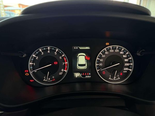 2026-Suzuki-Fronx-15-GLX-Auto image:18
