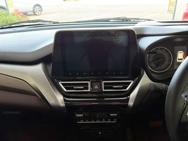 2026-Suzuki-Fronx-15-GLX-Auto image:19