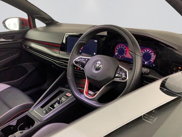 2022-Volkswagen-Golf-8-GTI-20-TSI-Auto image:14