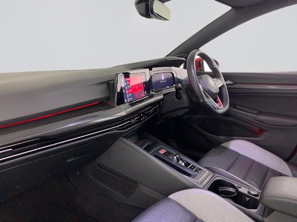 2022-Volkswagen-Golf-8-GTI-20-TSI-Auto image:18