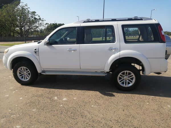 2012-Ford-Everest-30-TDCi-LTD-4x4-Auto image:3
