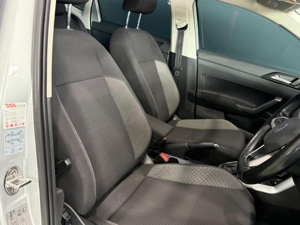 2022-Volkswagen-Polo-10-TSI-Life-Auto-DSG image:16