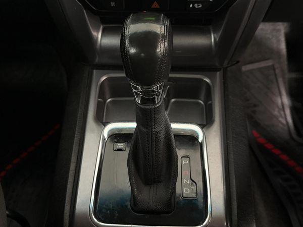 2022-Mahindra-Pik-Up-22-mHawk-S6-Karoo-Auto-Double-Cab image:9