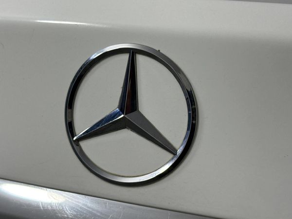 2020-Mercedes-Benz-C-Class-C-180-Auto image:10