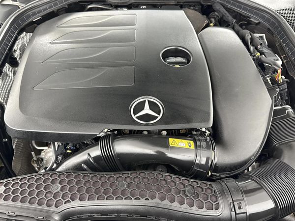 2020-Mercedes-Benz-C-Class-C-180-Auto image:12