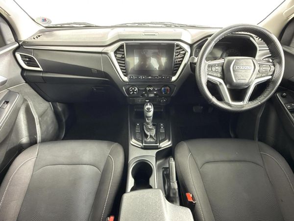 2023-Isuzu-D-Max-19-DDI-LS-4x4-Auto-Double-Cab image:1