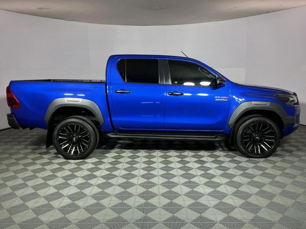 2022-Toyota-Hilux-28-GD-6-Raised-Body-Legend-4x4-Auto-Double-Cab image:16