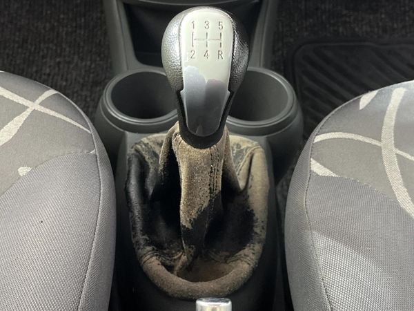 2015-Chevrolet-Spark-12-Campus image:10