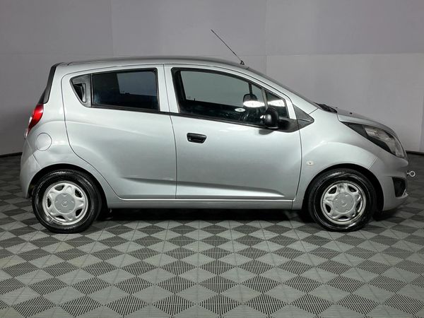 2015-Chevrolet-Spark-12-Campus image:16