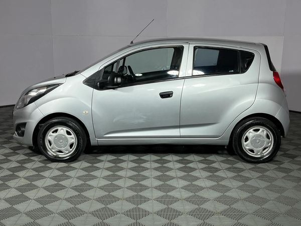 2015-Chevrolet-Spark-12-Campus image:18