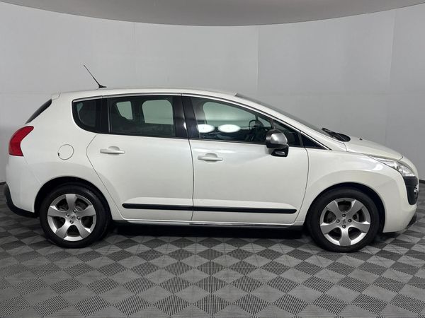 2011-Peugeot-3008-16-VTi-Comfort-Access image:15