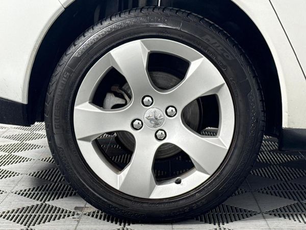 2011-Peugeot-3008-16-VTi-Comfort-Access image:7