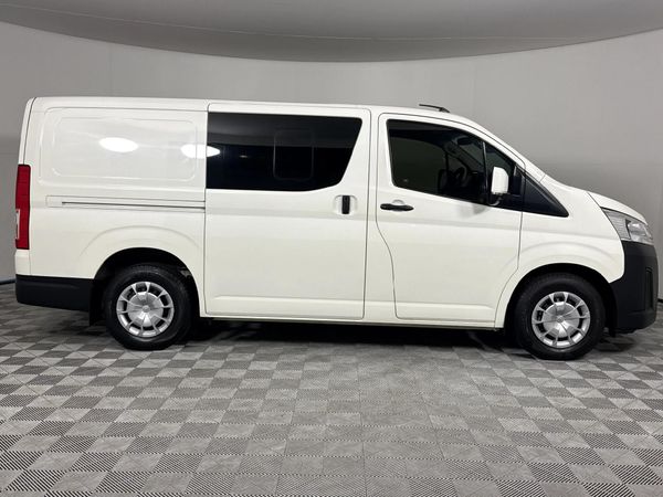 2024-Toyota-Quantum-28-LWB-CrewCab-Panel-Van image:17