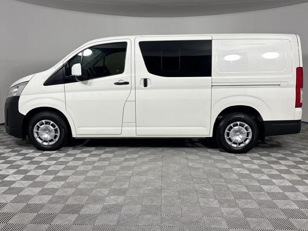 2024-Toyota-Quantum-28-LWB-CrewCab-Panel-Van image:19