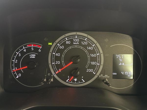 2024-Toyota-Quantum-28-LWB-CrewCab-Panel-Van image:2