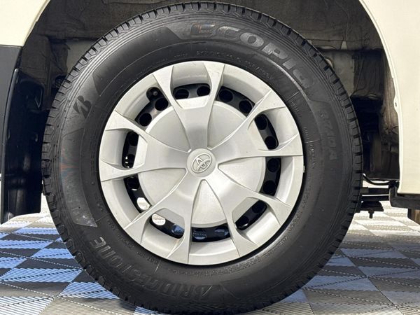 2024-Toyota-Quantum-28-LWB-CrewCab-Panel-Van image:7