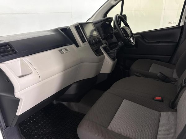 2024-Toyota-Quantum-28-LWB-CrewCab-Panel-Van image:8