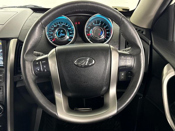 2021-Mahindra-XUV-500-22D-mHawk-7-seat-W10-Auto image:11