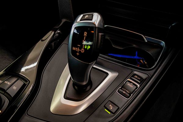 2016-BMW-4-Series-420d-Gran-Coupe-Auto image:12