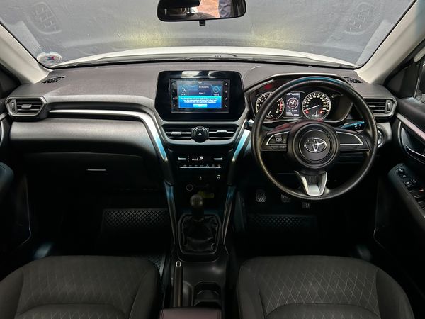 2024-Toyota-Urban-Cruiser-15-XS image:10