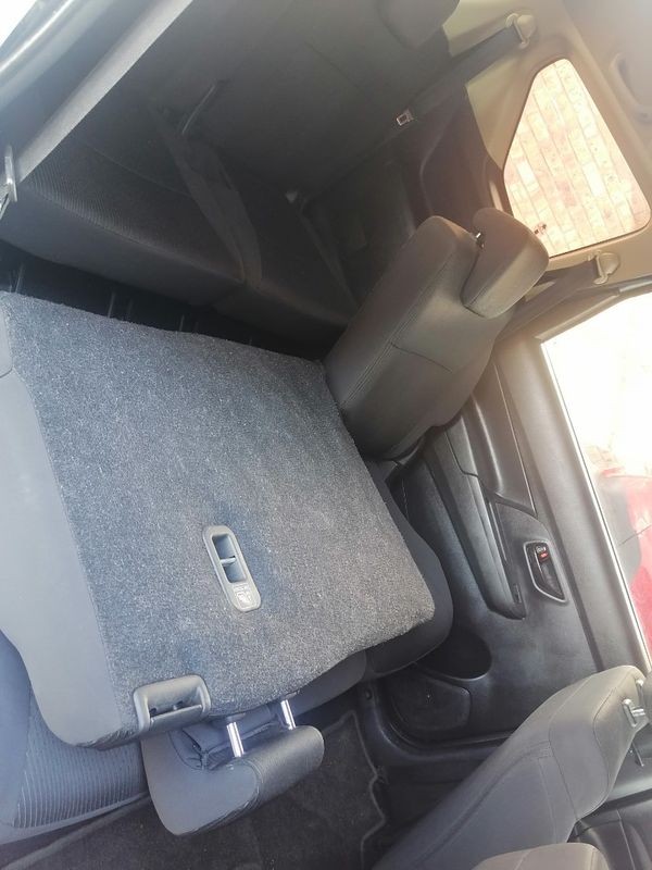 2023-Suzuki-Ertiga-15-GL image:11