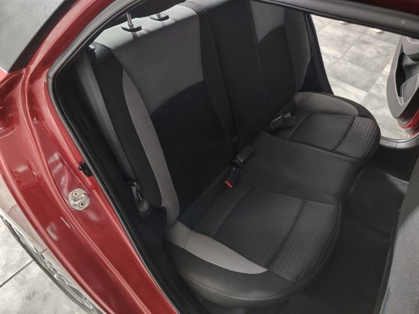 2018-Hyundai-i20-14-Fluid-Auto image:8