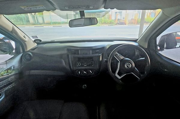 2023-Nissan-Navara-25-DDTi-XE-Single-Cab image:8