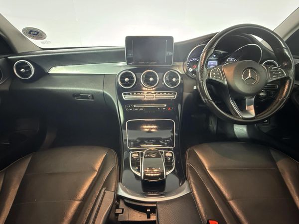 2015-Mercedes-Benz-C-Class-C-200-Auto image:1
