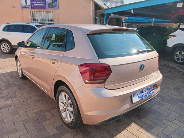 2019-Volkswagen-Polo-10-TSI-Comfortline image:14