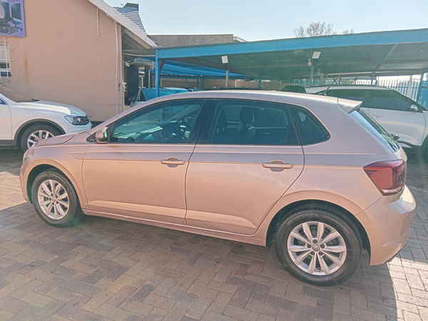 2019-Volkswagen-Polo-10-TSI-Comfortline image:8