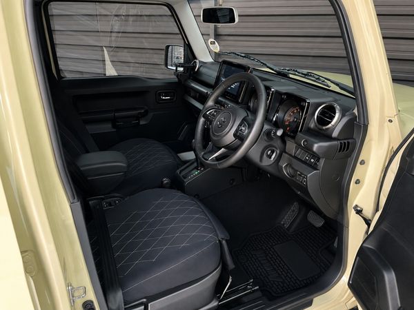 2023-Suzuki-Jimny-15-GLX-AllGrip-5-Door-Auto image:10
