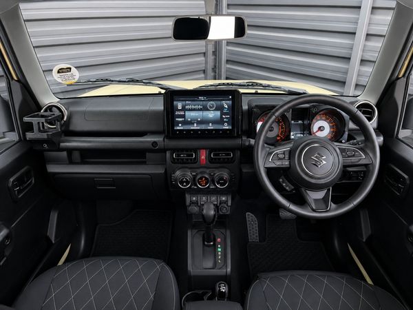 2023-Suzuki-Jimny-15-GLX-AllGrip-5-Door-Auto image:13