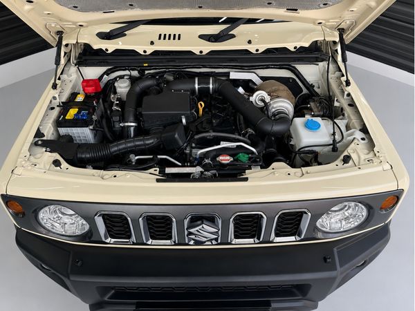 2023-Suzuki-Jimny-15-GLX-AllGrip-5-Door-Auto image:16