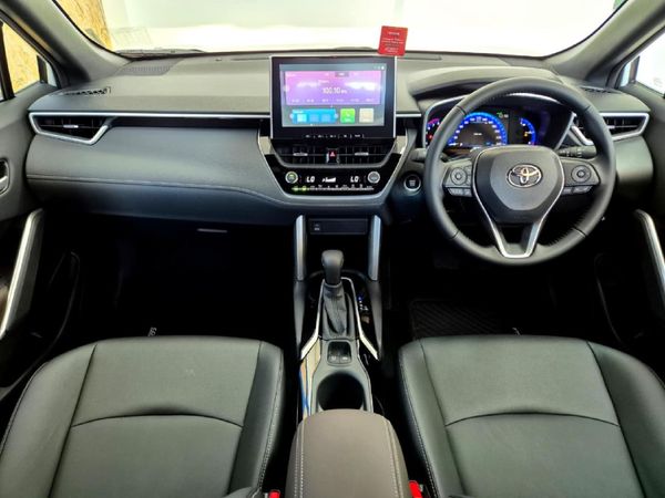 2026-Toyota-Corolla-Cross-18-XS image:12