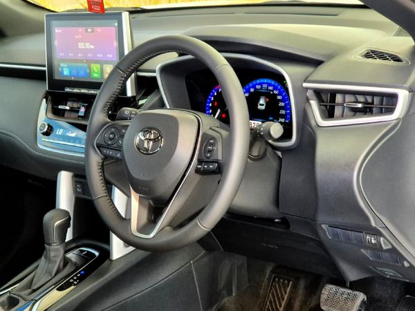 2026-Toyota-Corolla-Cross-18-XS image:15