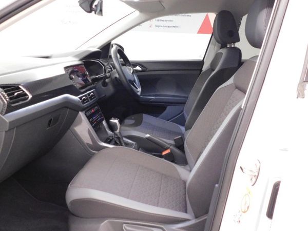 2023-Volkswagen-T-Cross-10-TSI-Highline-Auto image:3