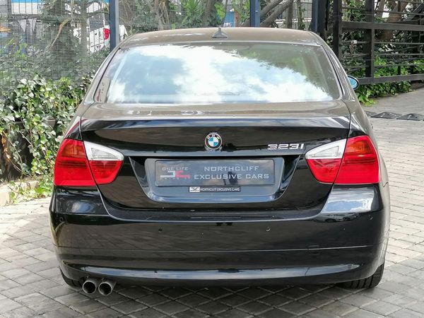 2007-BMW-3-Series-323i-Auto image:3