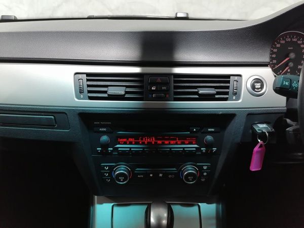 2007-BMW-3-Series-323i-Auto image:8