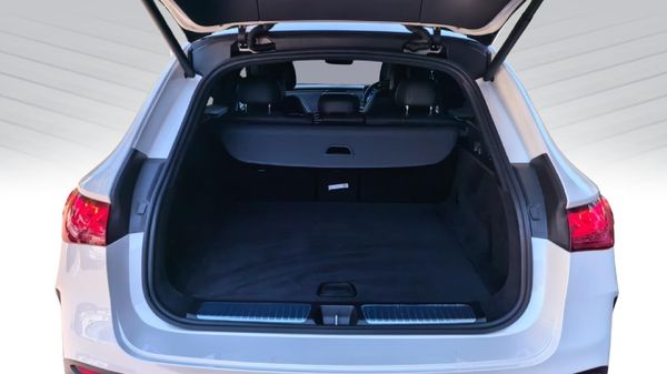2024-Mercedes-Benz-EQE-350-4Matic image:15