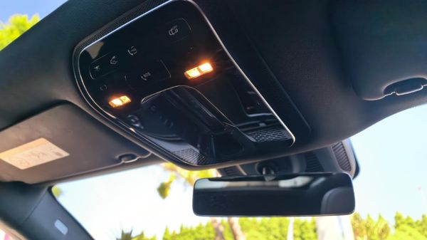 2024-Mercedes-Benz-EQE-350-4Matic image:2