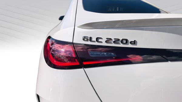 2026-Mercedes-Benz-GLC-220d-Coupe-4Matic-AMG-Line image:18