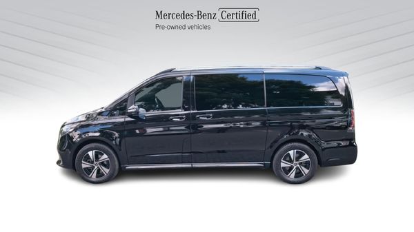 2025-Mercedes-Benz-EQV-300 image:9