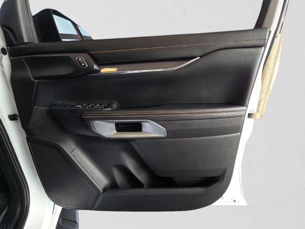 2024-Ford-Ranger-20-Bi-Turbo-Wildtrak-Double-Cab-Auto image:14