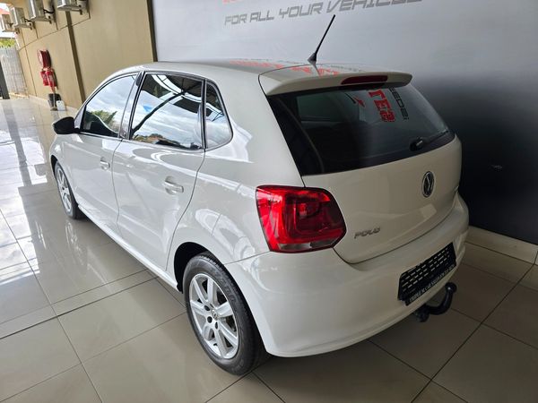 2012-Volkswagen-Polo-16-TDI-Comfortline-5-dr image:5