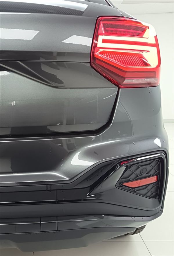 2026-Audi-Q2-35TFSI-Black-Edition image:11