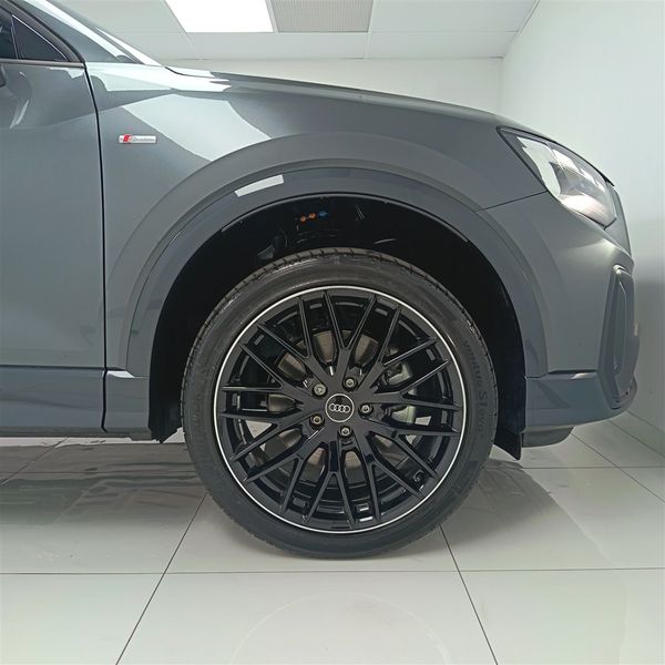 2026-Audi-Q2-35TFSI-Black-Edition image:15